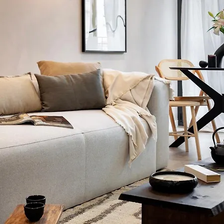 Aino - 2 Bedrooms And Balcony In Eixample Esquerra *