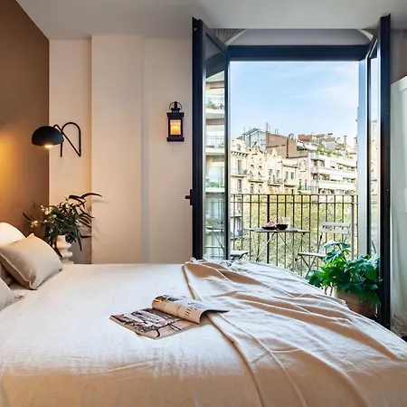 شقة Aino - 2 Bedrooms And Balcony In Eixample Esquerra *