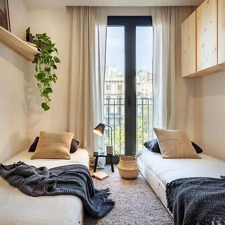 Apartamento Aino - 2 Bedrooms And Balcony In Eixample Esquerra *